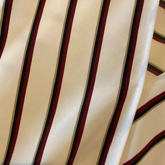 Vince Camuto Top - Picture 2 of 2